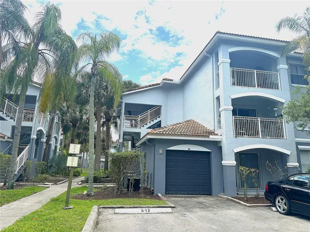 $300,000 | 9650 Northwest 2nd Street, Unit 4301, Pembroke Pines, FL 33024