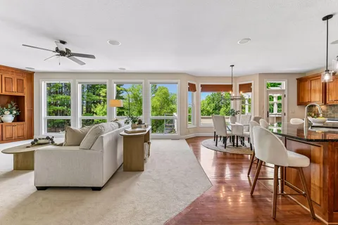 $1,100,000 | 6137 Niagara Lane North, Plymouth, MN 55446