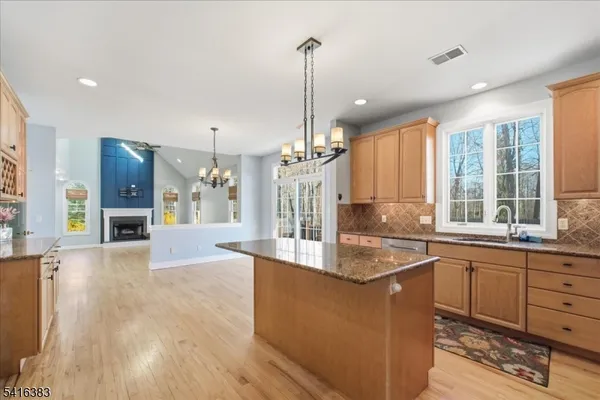 $899,999 | 3 Faith Ann Way, Sparta, NJ 07871