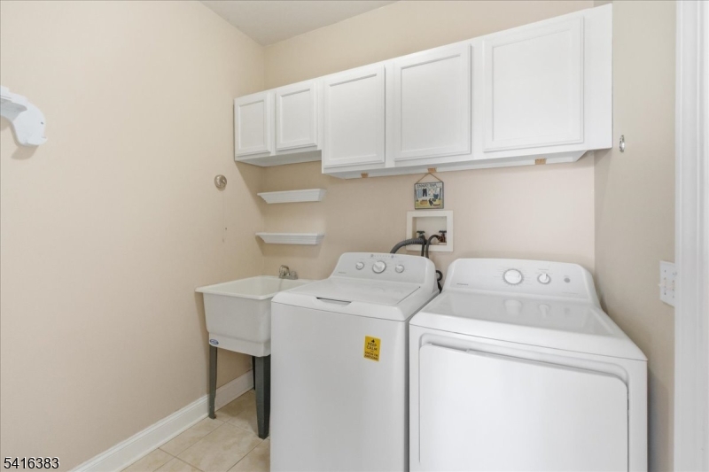 3 Faith Ann Way Sparta, NJ 07871 - Photo 19 of 47