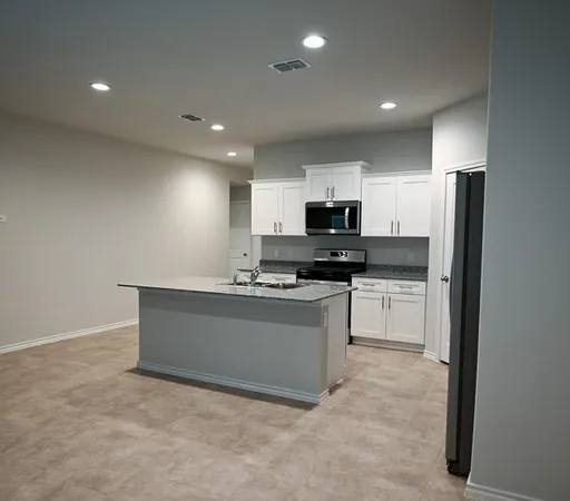 $2,195 | 524 Derby Lane, Springtown, TX 76082