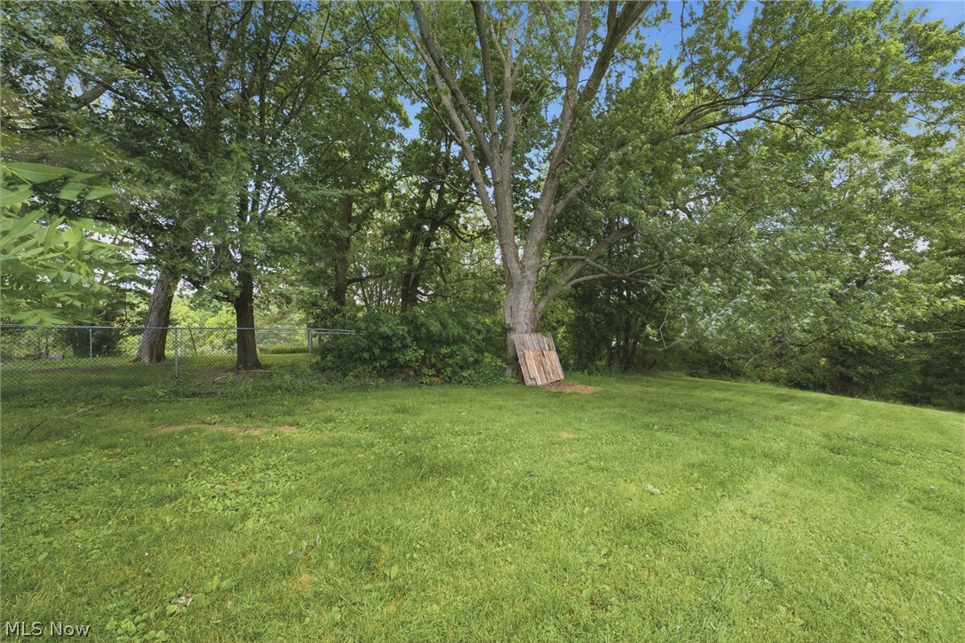 1965 Koons Road North Canton, OH 44720 - Photo 35 of 43