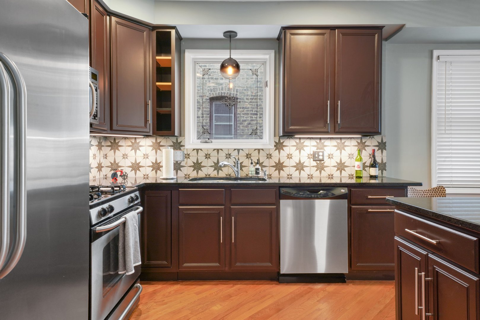 3124 North Seminary Avenue, Unit 2N Chicago, IL 60657 - Photo 10 of 21