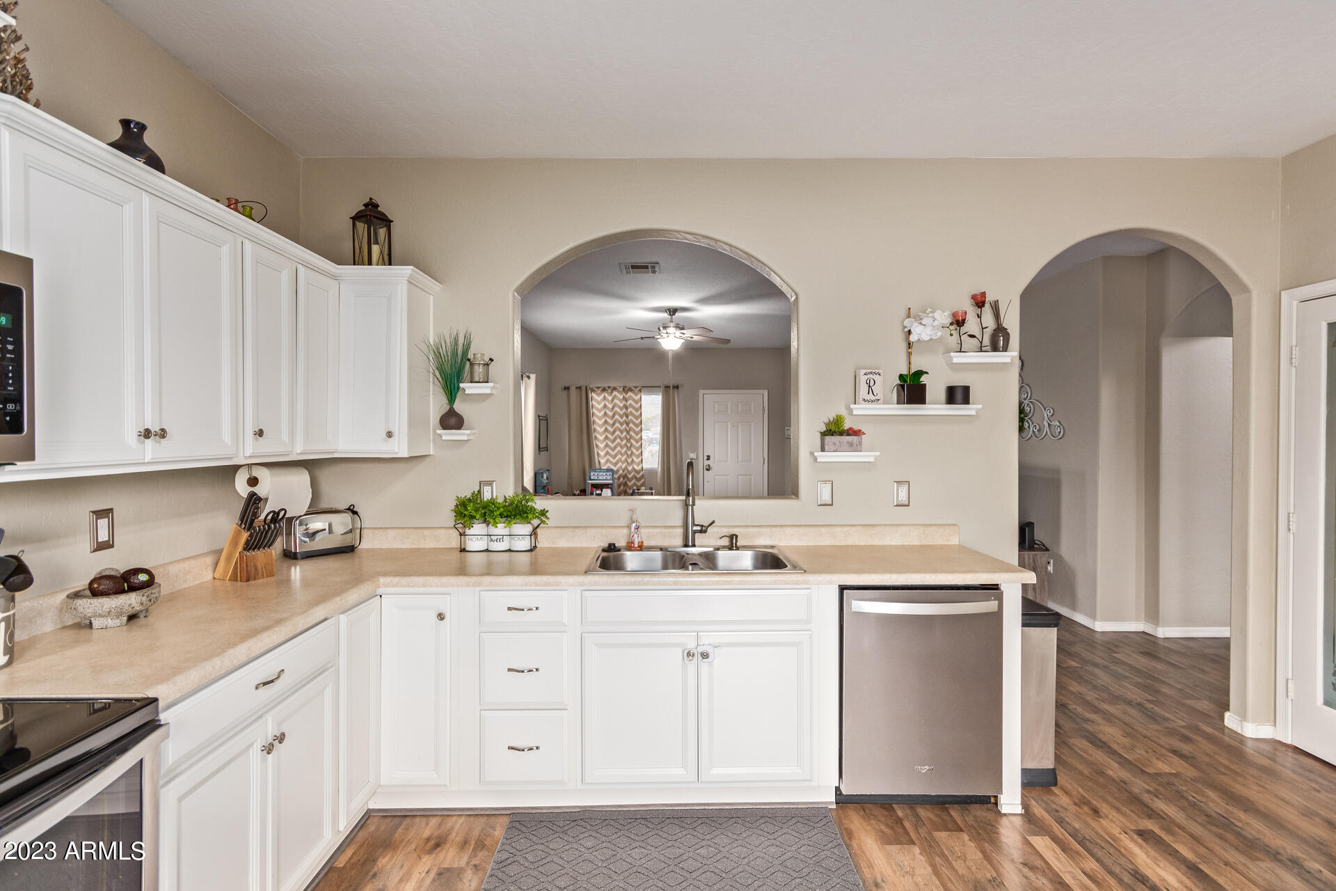 1206 West Fremont Rd. Phoenix, AZ 85041 - Photo 17 of 40 0019-17-Fremont