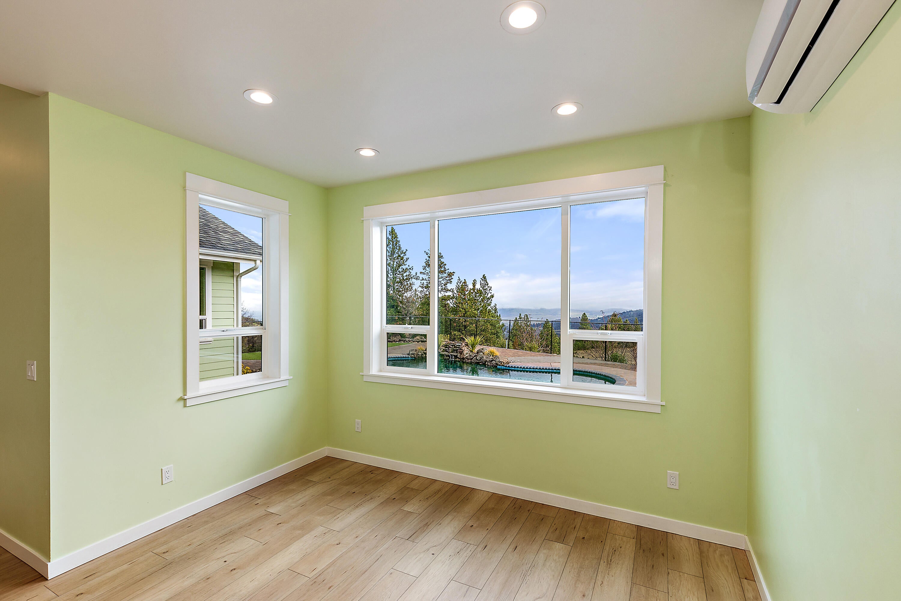 485 Hummingbird Lane Talent, OR 97540 - Photo 16 of 51 ApexHL(33)