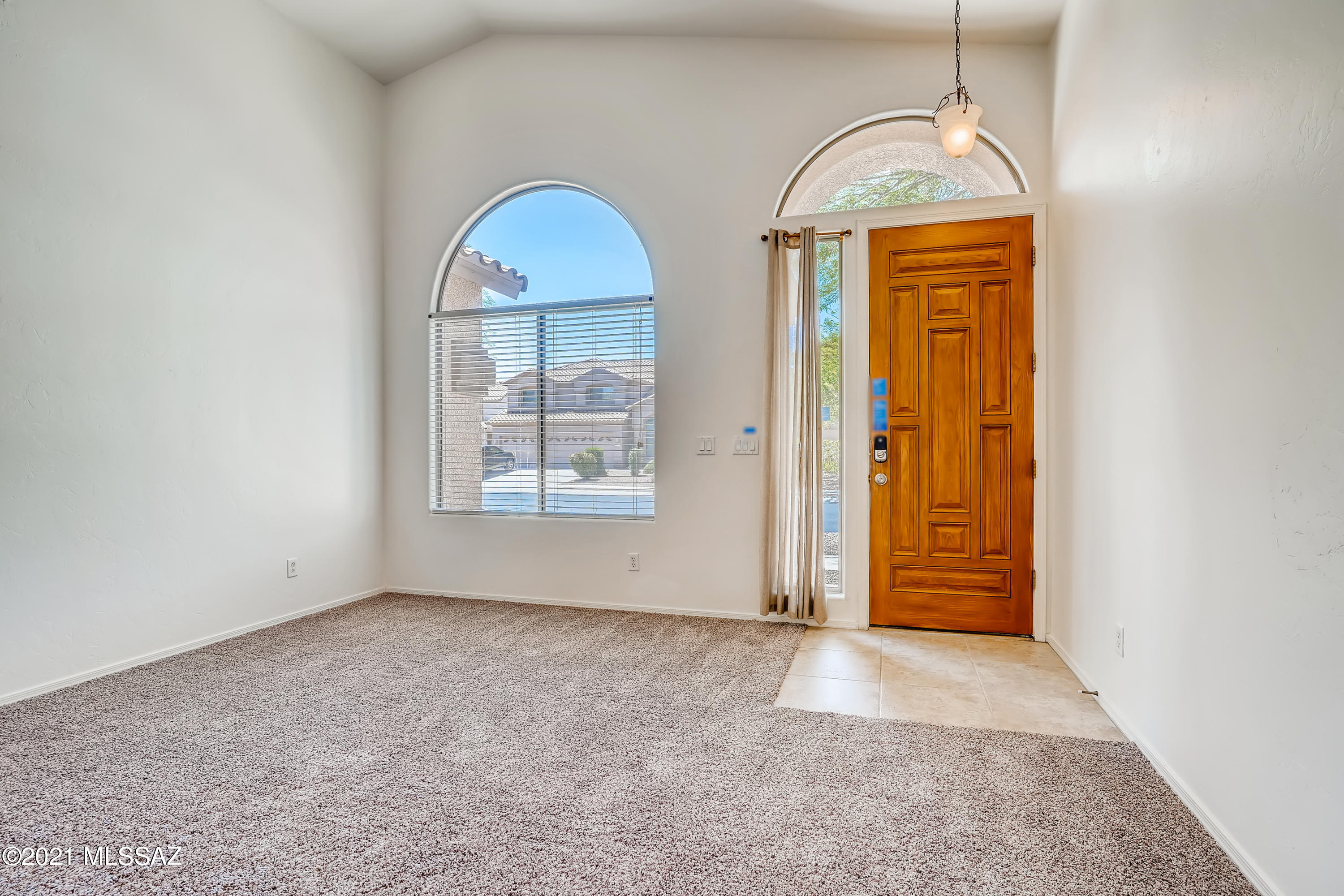 60846 Rock Ledge Loop Tucson, AZ 85739 - Photo 5 of 33