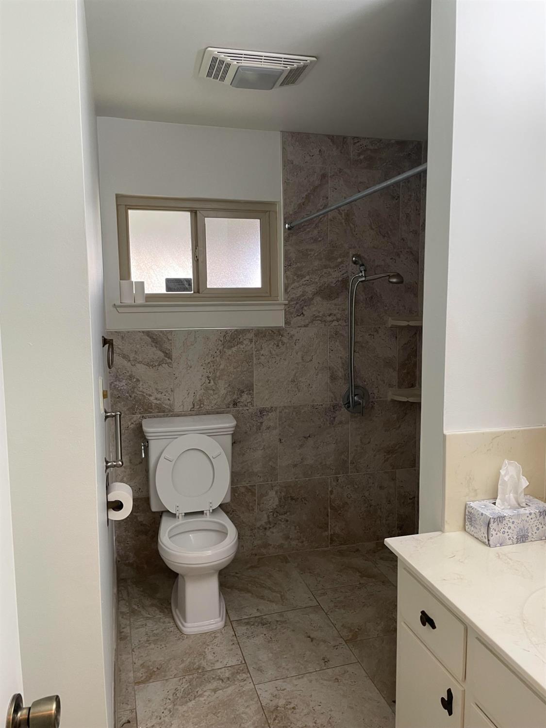 2113 Milford Lane Modesto, CA 95355 - Photo 9 of 20