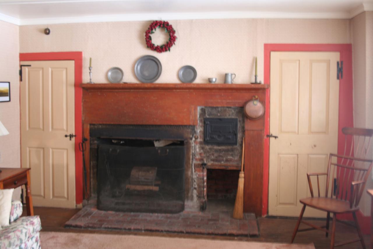 64 South Mountain Road Pittsfield, MA 01201 - Photo 11 of 20 Den 2