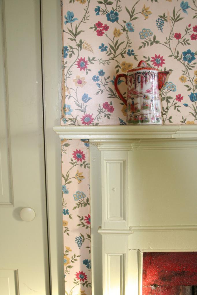64 South Mountain Road Pittsfield, MA 01201 - Photo 14 of 20 MBR mantel