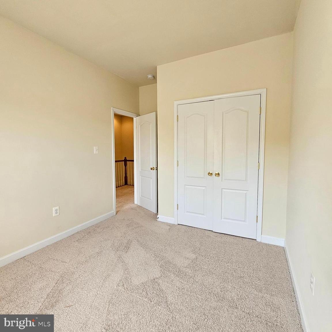 725 Chevington Court Woodbridge, VA 22191 - Photo 34 of 36 a view of an empty room