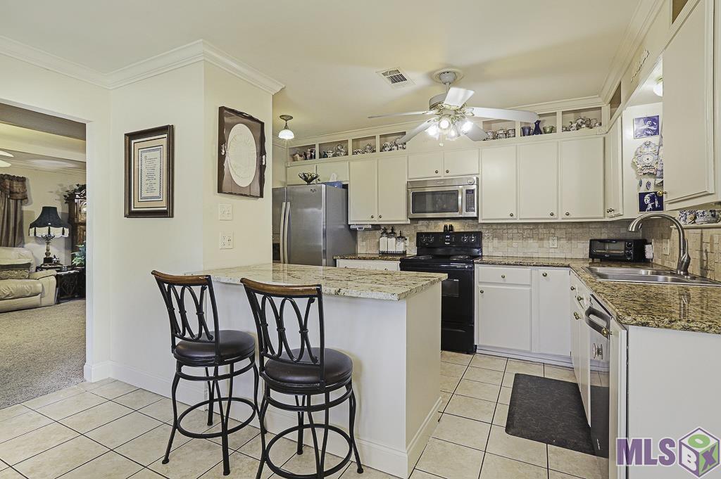 1925 West Marsden Place Baton Rouge, LA 70816 - Photo 3 of 24