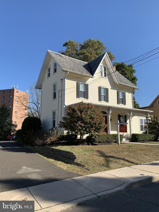 69 Byberry Road Hatboro, PA 19040 - Photo 2 of 26 Gallery Image 2