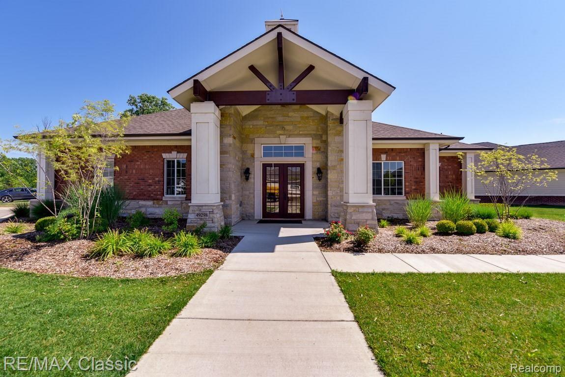 49287 Hawksburry Road Canton, MI 48188 - Photo 68 of 95 0002_2016-07-20_23-56-50_2016-07-20_23-56-51HDR.jpg