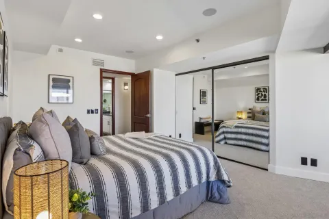 $1,234,900 | 200 Harbor Drive, Unit 3201, San Diego, CA 92101