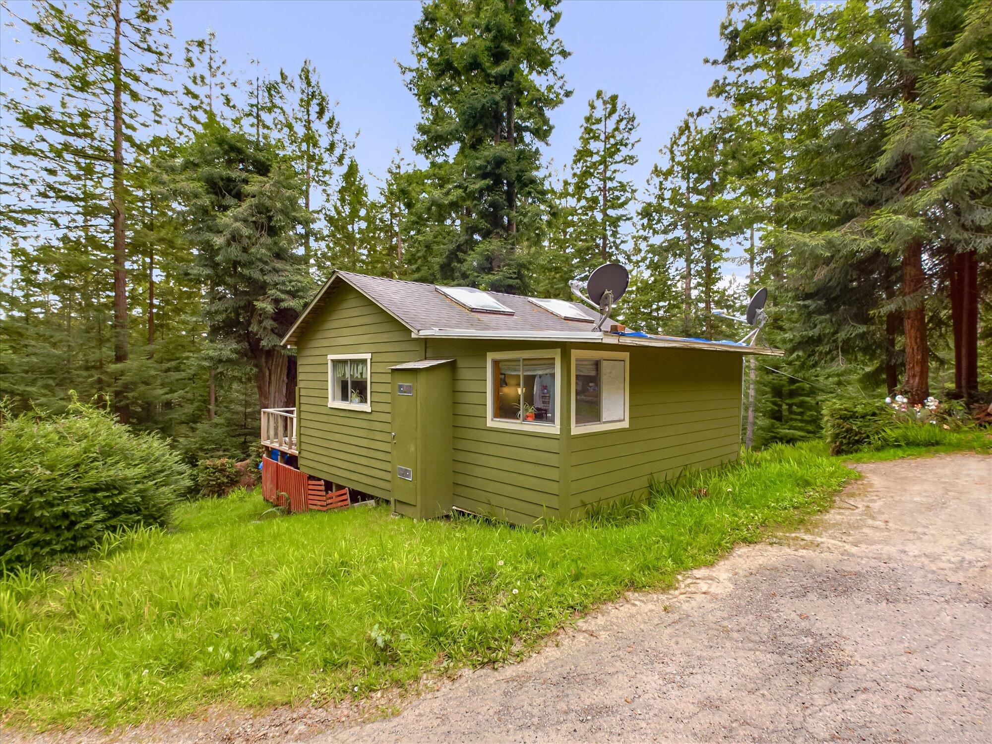 355 Redmond Road Eureka, CA 95503 - Photo 1 of 39
