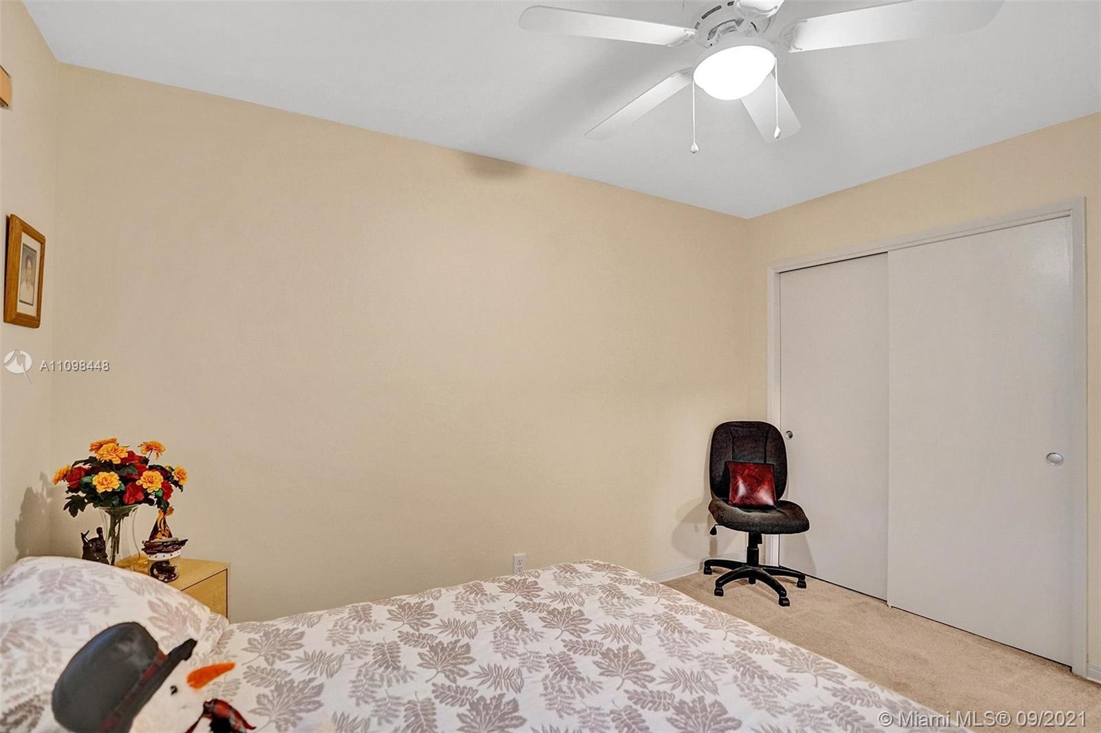 2008 North 31st Road Hollywood, FL 33021 - Photo 27 of 41