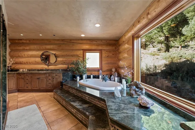 $4,900,000 | 276 Seven Dwarfs Road, Las Vegas, NV 89124