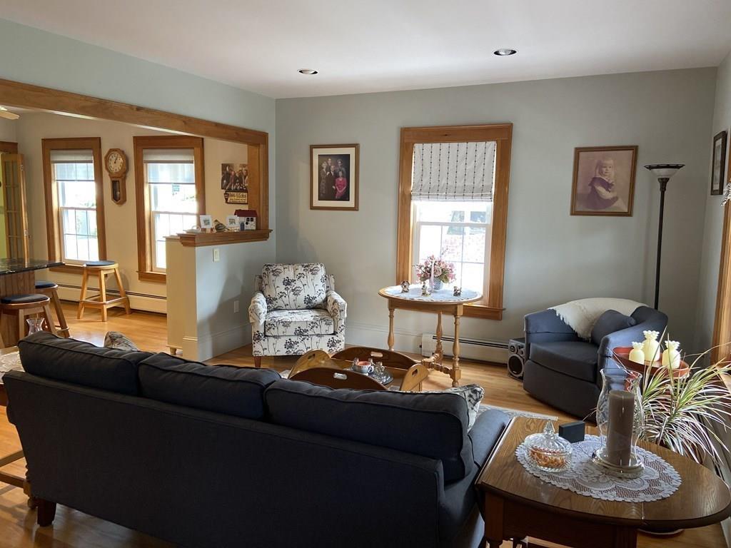 46 Summit Street Clinton, MA 01510 - Photo 4 of 34 Gallery Image 4