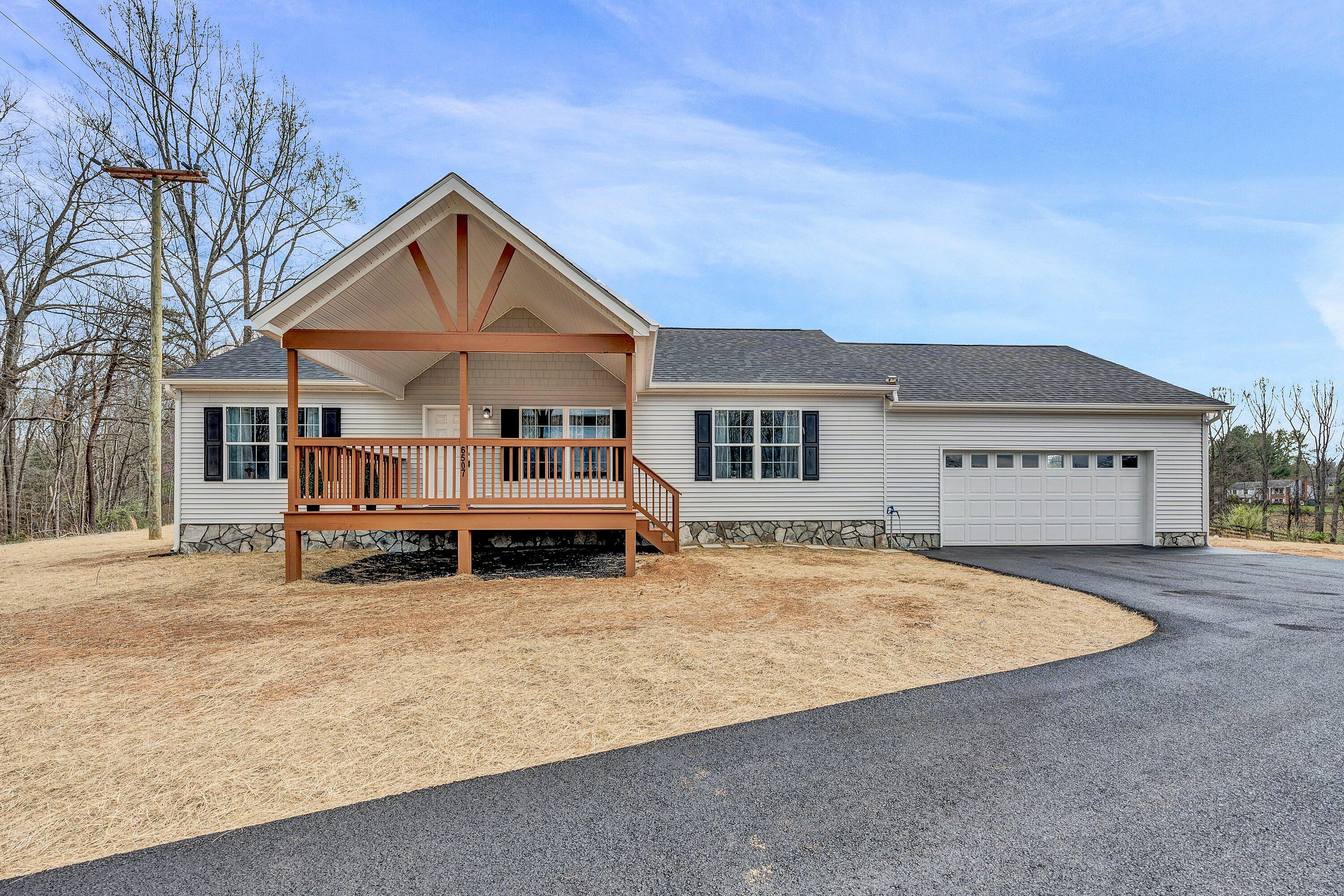6507 Goodview Road Goodview, VA 24095 - Photo 1 of 28