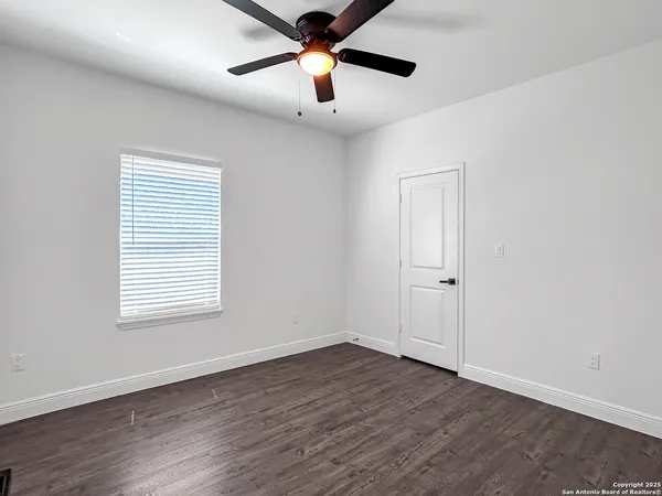 $1,100 | 438 Gulf Street, San Antonio, TX 78202