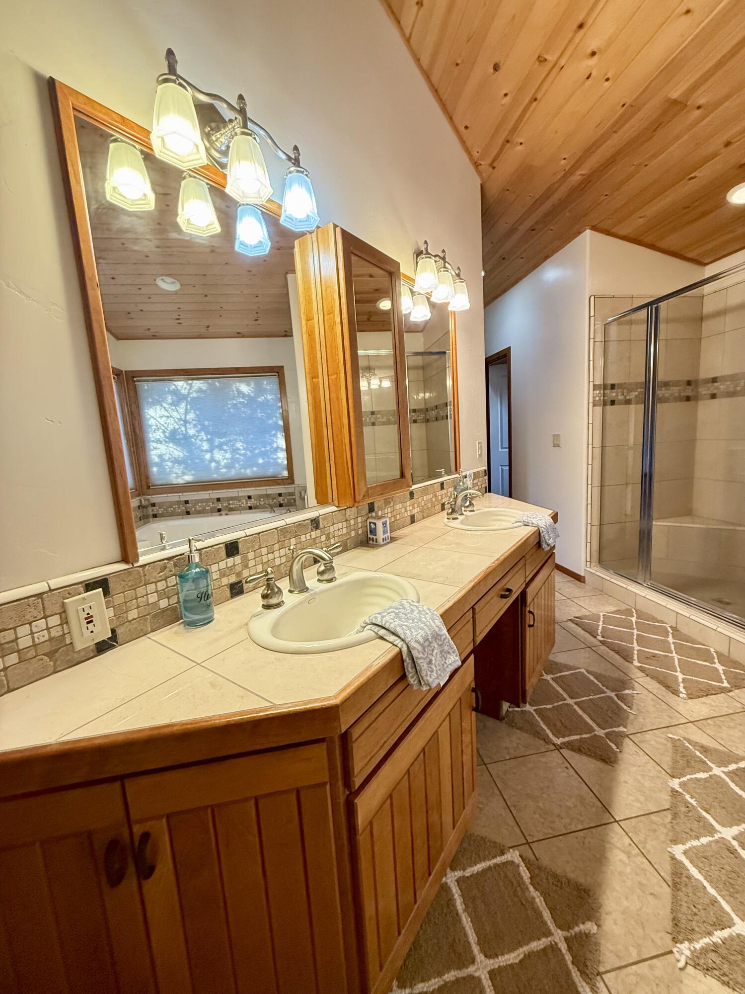 40679 Crystal Drive Three Rivers, CA 93271 - Photo 32 of 53 IMG_1861
