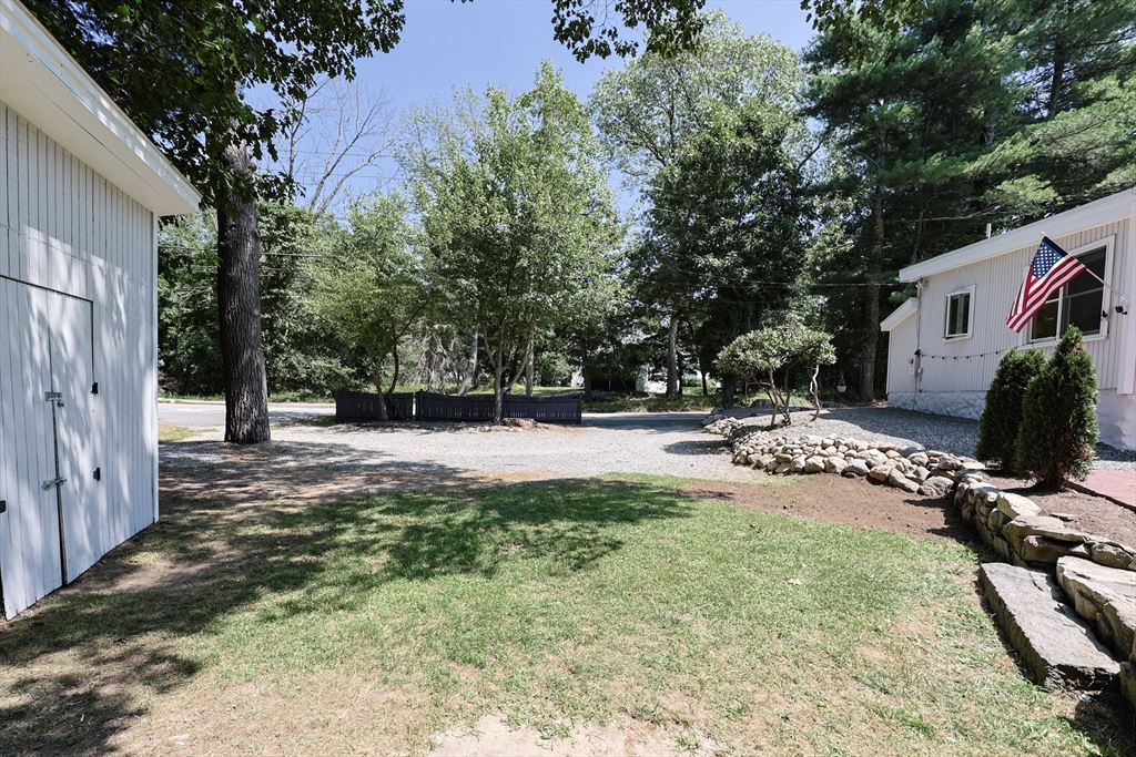 183 Mountain Street Sharon, MA 02067 - Photo 8 of 41