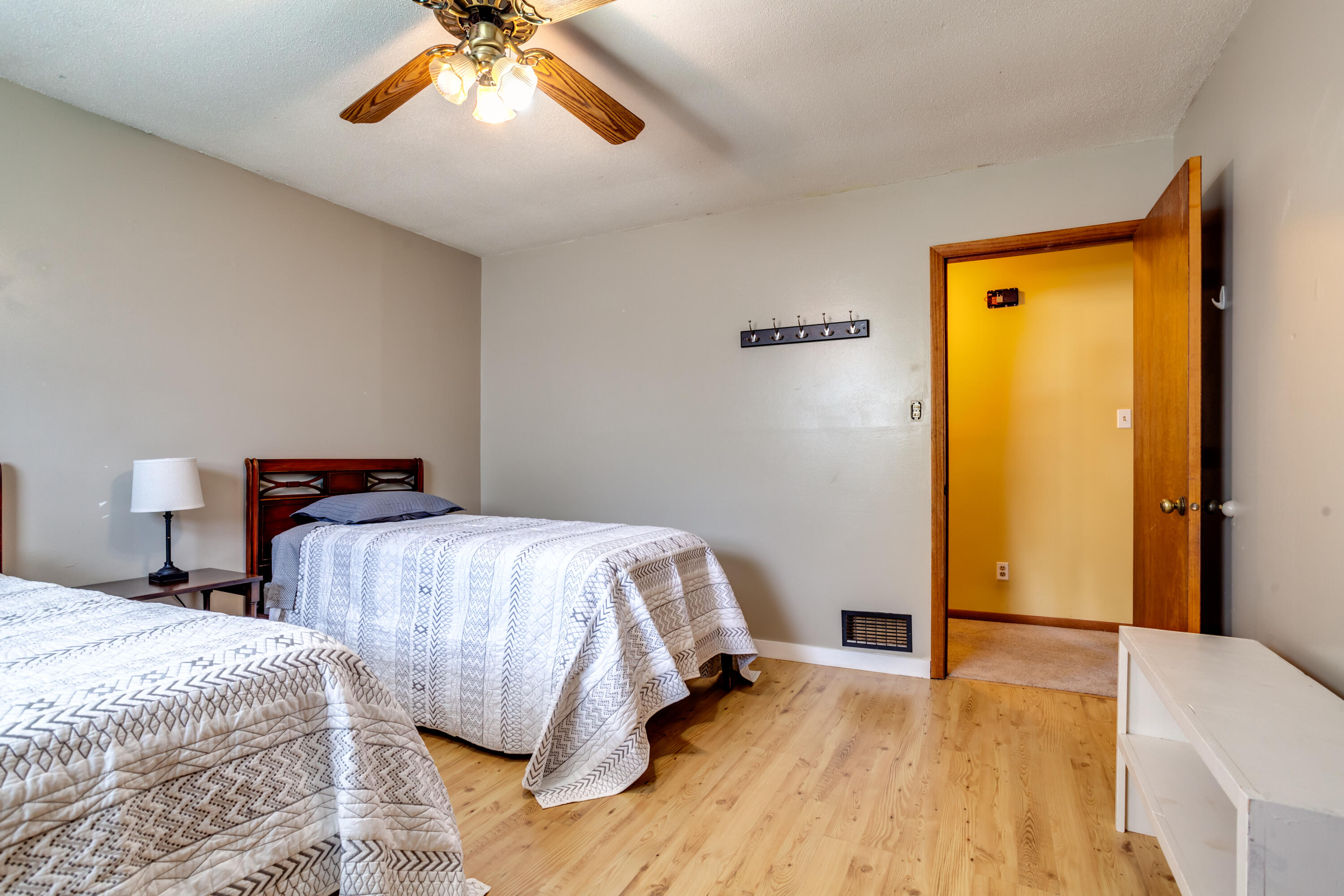 7324 Chartwell Road Knoxville, TN 37931 - Photo 23 of 35 3rd bedroom