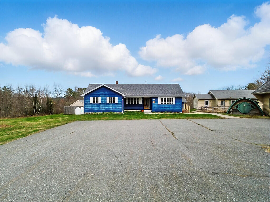 166 Weeks Mills Road South China, ME 04358 - Photo 5 of 134 115_Photo_003_DxO_mls