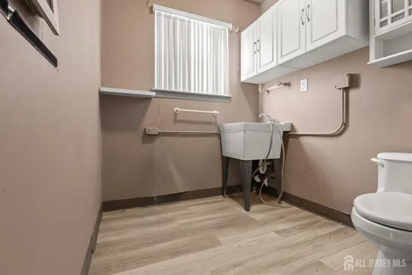 $489,900 | 838 Florida Grove Road, Perth Amboy, NJ 08861