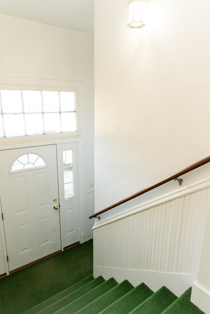 913 Stony Point Road Dixon, IL 61021 - Photo 3 of 19 Gallery Image 3