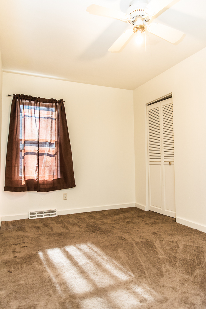 913 Stony Point Road Dixon, IL 61021 - Photo 10 of 19 Gallery Image 10