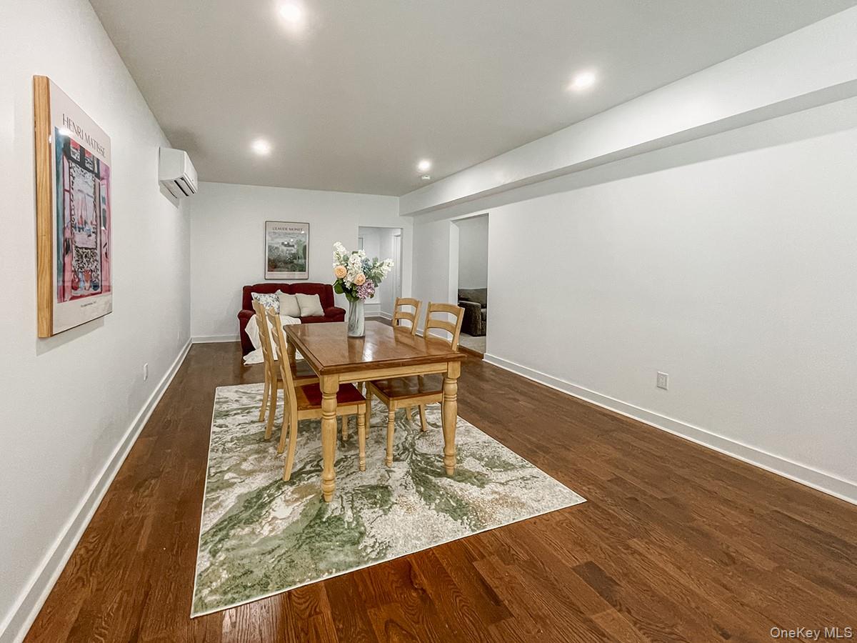 82 Hampton Road Marlboro, NY 12542 - Photo 11 of 34