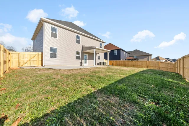 $2,450 | 1180 Henry Pl Boulevard, Clarksville, TN 37042