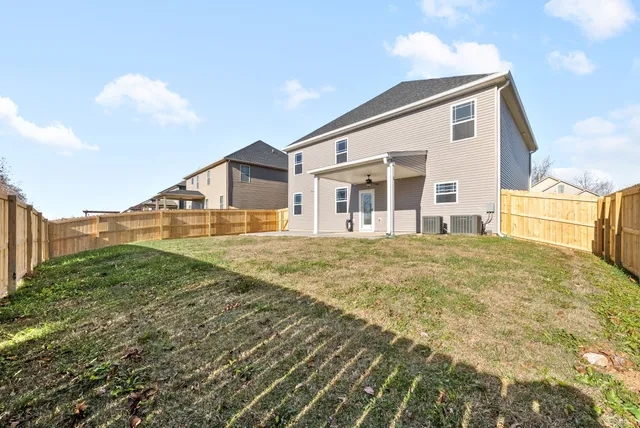 $2,450 | 1180 Henry Pl Boulevard, Clarksville, TN 37042