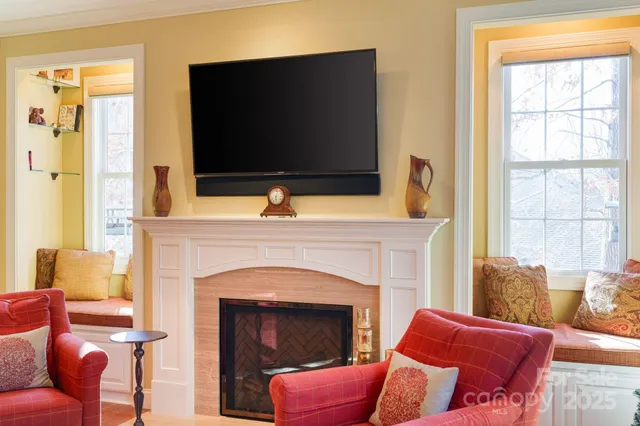 $1,130,000 | 279 Fennel Dun Circle, Biltmore Lake, NC 28715