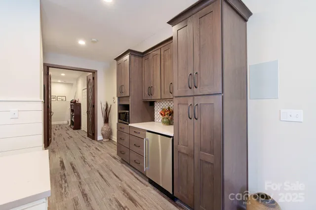 $1,130,000 | 279 Fennel Dun Circle, Biltmore Lake, NC 28715