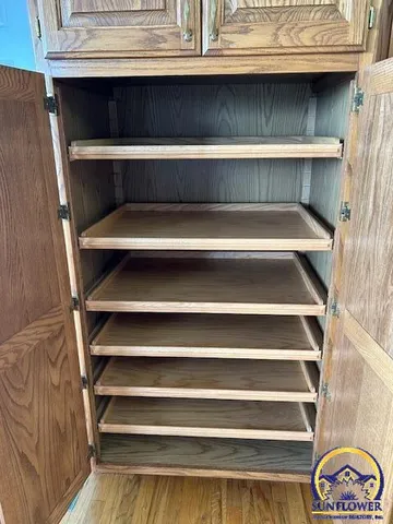 $679,000 | 3131 Southeast 85th Street, Berryton, KS 66409