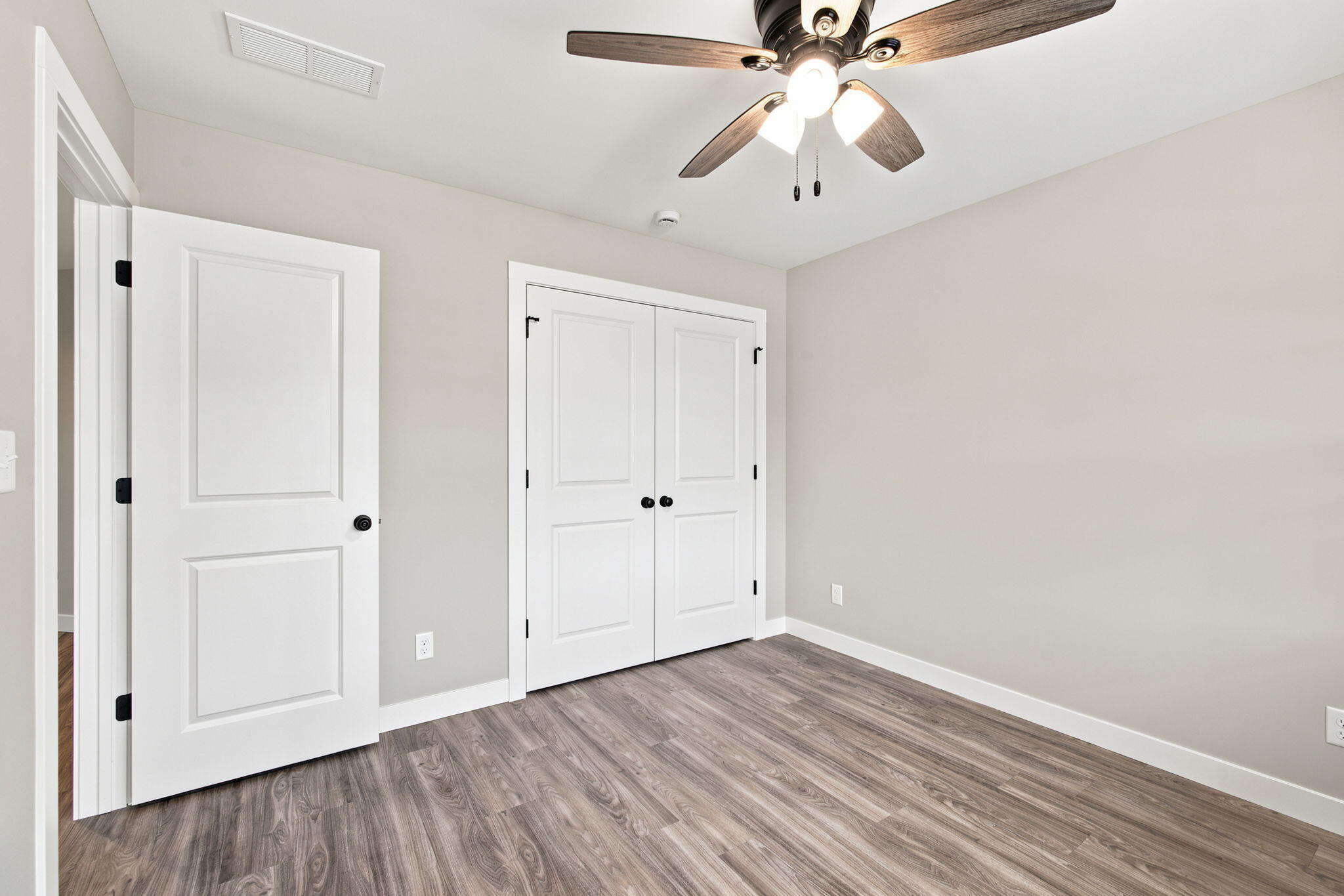 821 9th Street Southwest, Unit 2A De Motte, IN 46310 - Photo 19 of 31 2048x1365