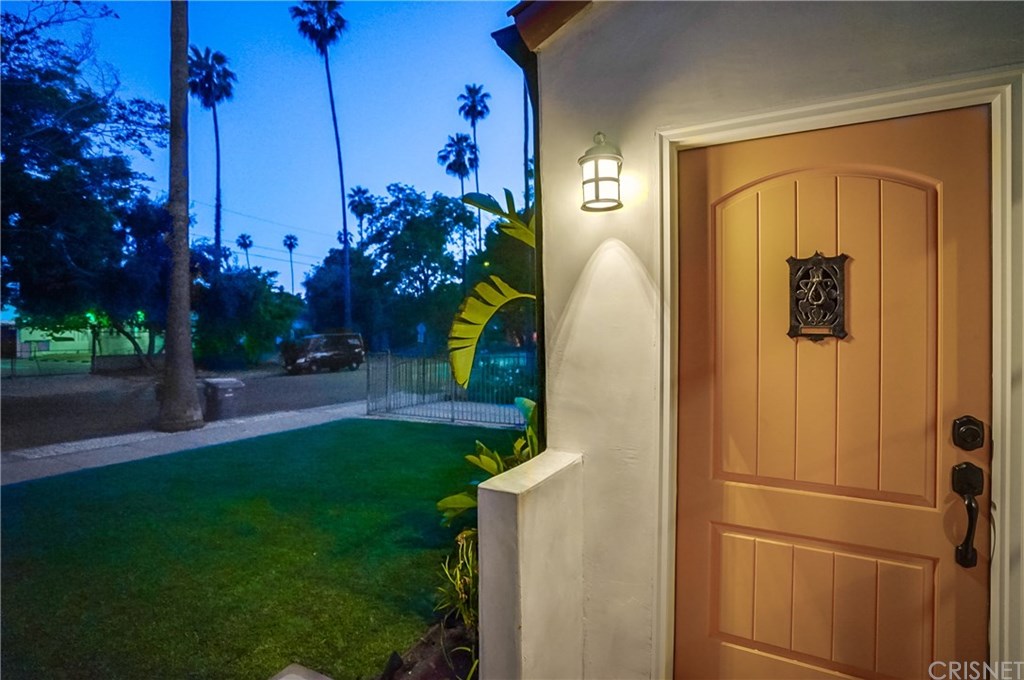 2143 Addison Way Eagle Rock, CA 90041 - Photo 4 of 55