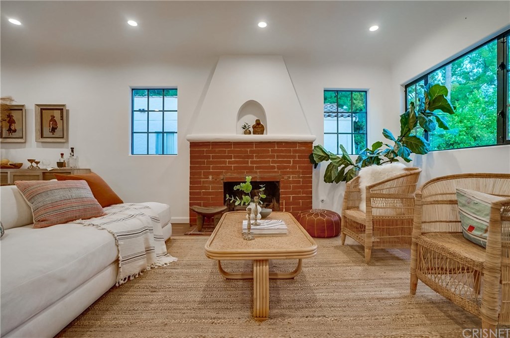 2143 Addison Way Eagle Rock, CA 90041 - Photo 8 of 55