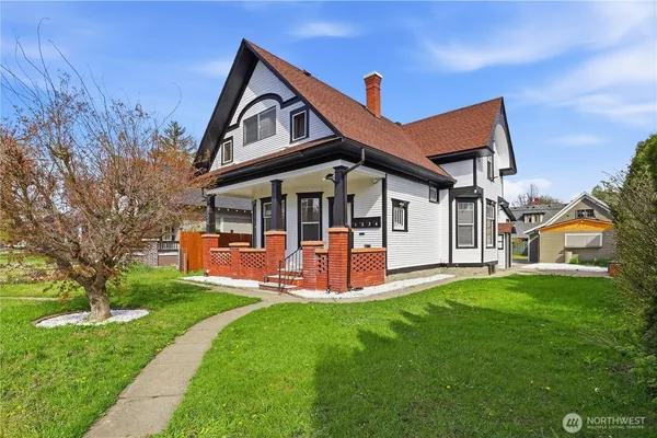 $499,994 | 434 West Buckeye Avenue, Spokane, WA 99205