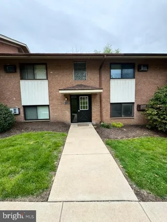 $1,895 | 1016 West Baltimore Pike, Unit D11, Media, PA 19063