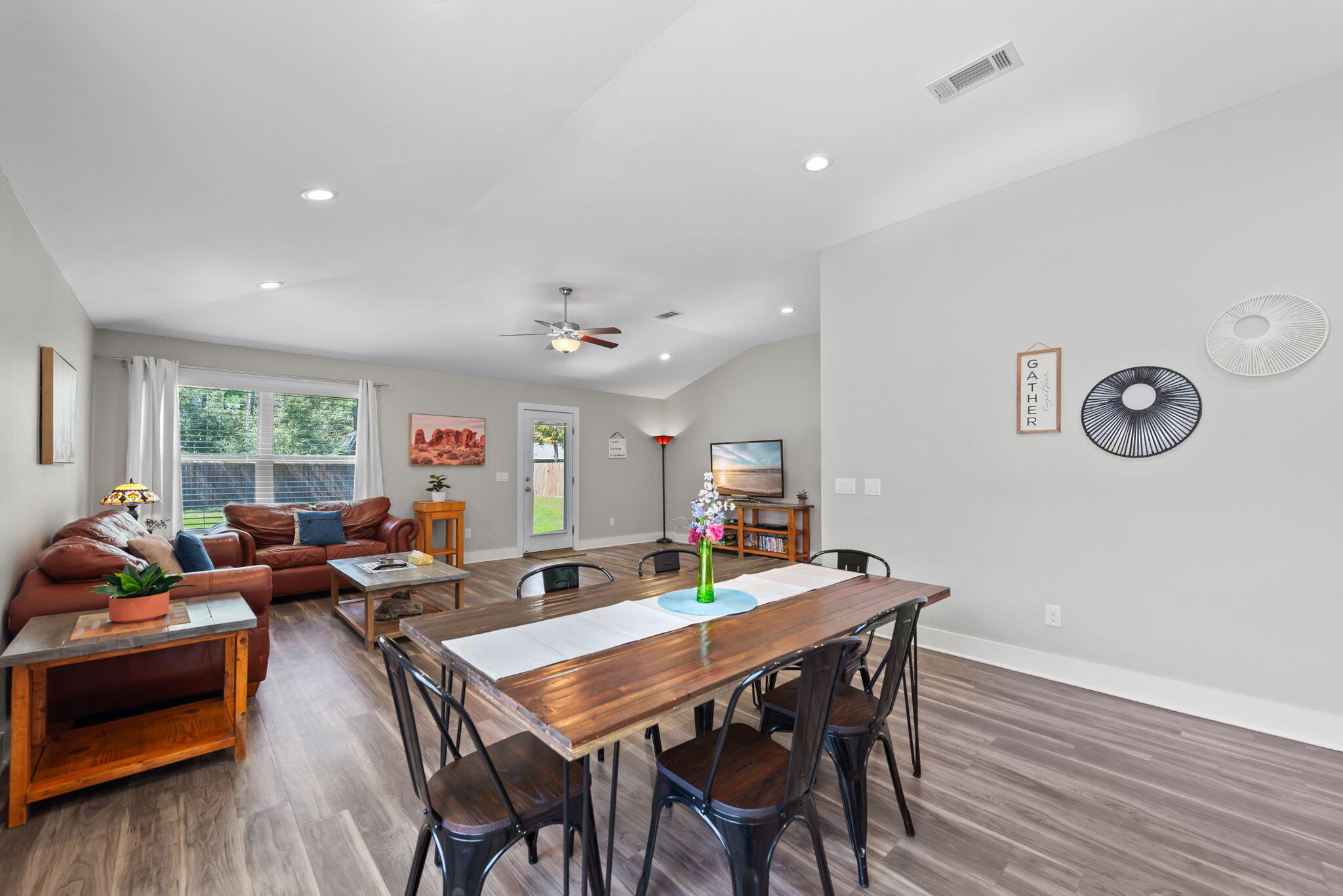 7793 Vonnie Tolbert Road Navarre, FL 32566 - Photo 16 of 45 Gallery Image 16