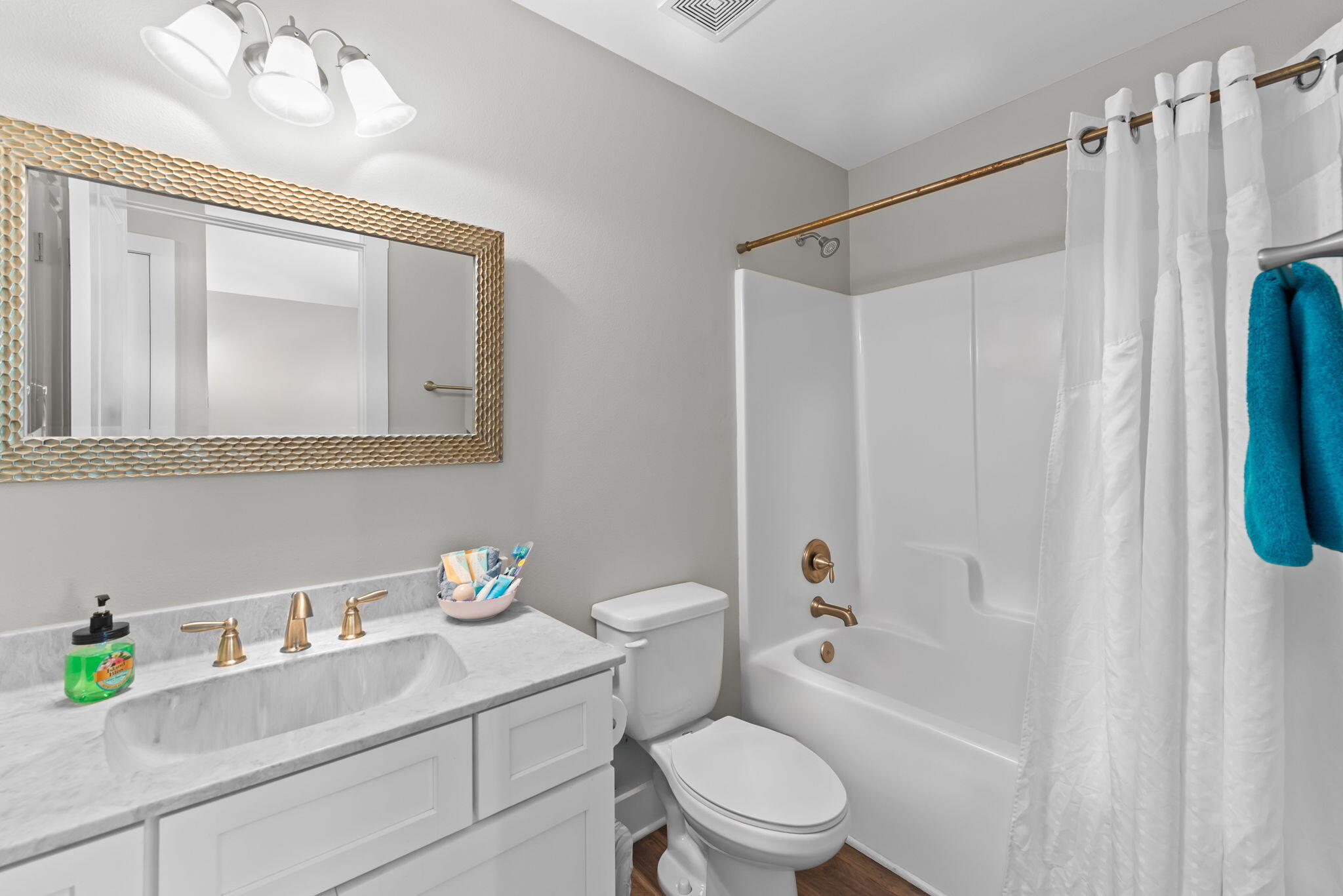 7793 Vonnie Tolbert Road Navarre, FL 32566 - Photo 38 of 45 Gallery Image 38