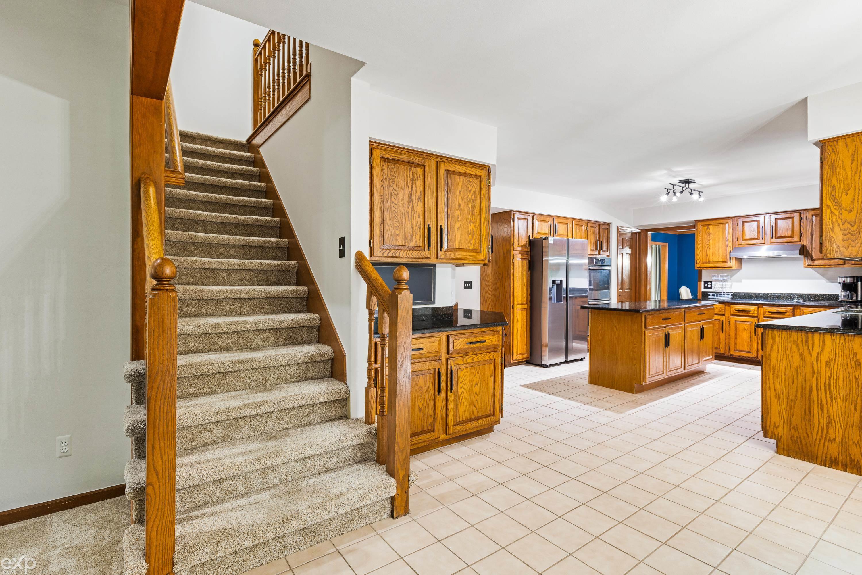 3740 Merriweather Lane Rochester Hills, MI 48306 - Photo 33 of 56
