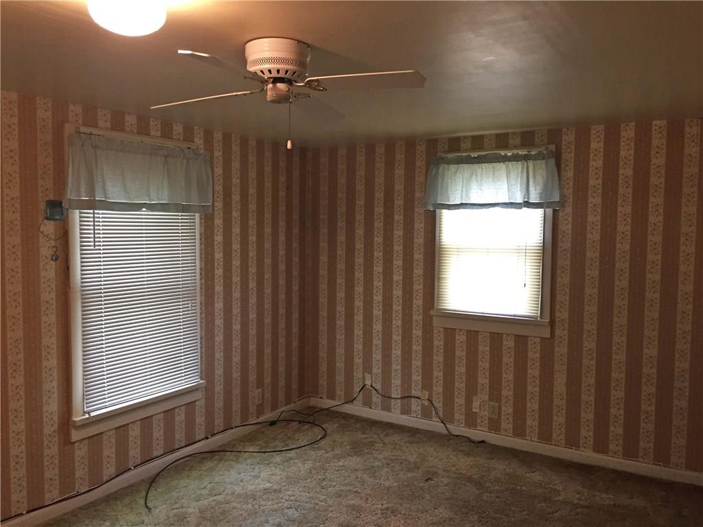 535 Columbia Street Sharon, PA 16146 - Photo 13 of 15 Bedroom #3
