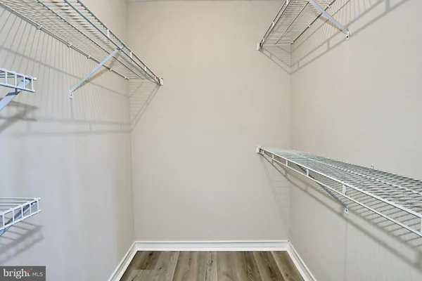 $2,100 | 1513 Lincoln Way, Unit 202, McLean, VA 22102