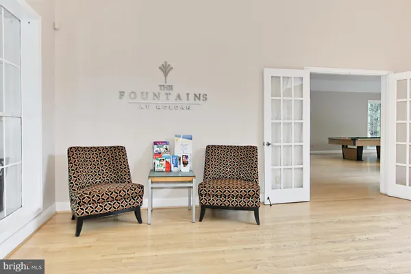 $2,100 | 1513 Lincoln Way, Unit 202, McLean, VA 22102