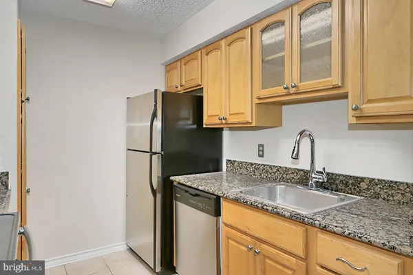 $2,100 | 1513 Lincoln Way, Unit 202, McLean, VA 22102