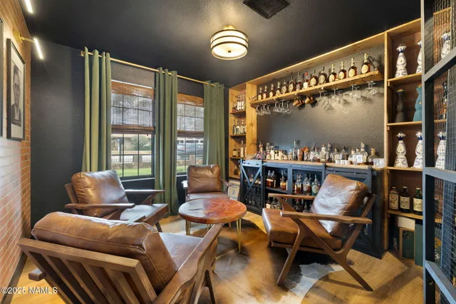 $549,999 | 132 Papago Boulevard, Winslow, AZ 86047